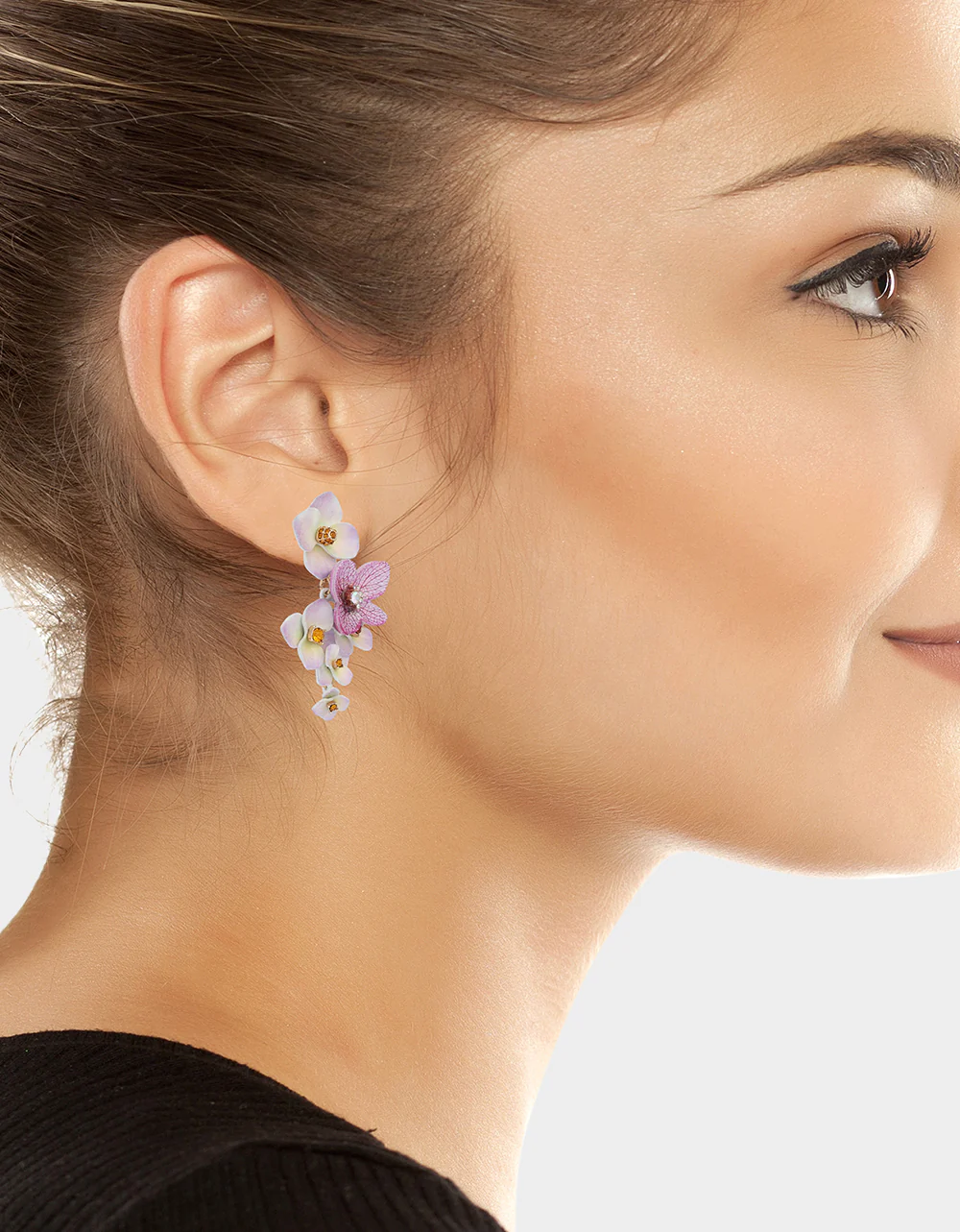 FLOWER BOUQUET EARRINGS PURPLE - Image 4