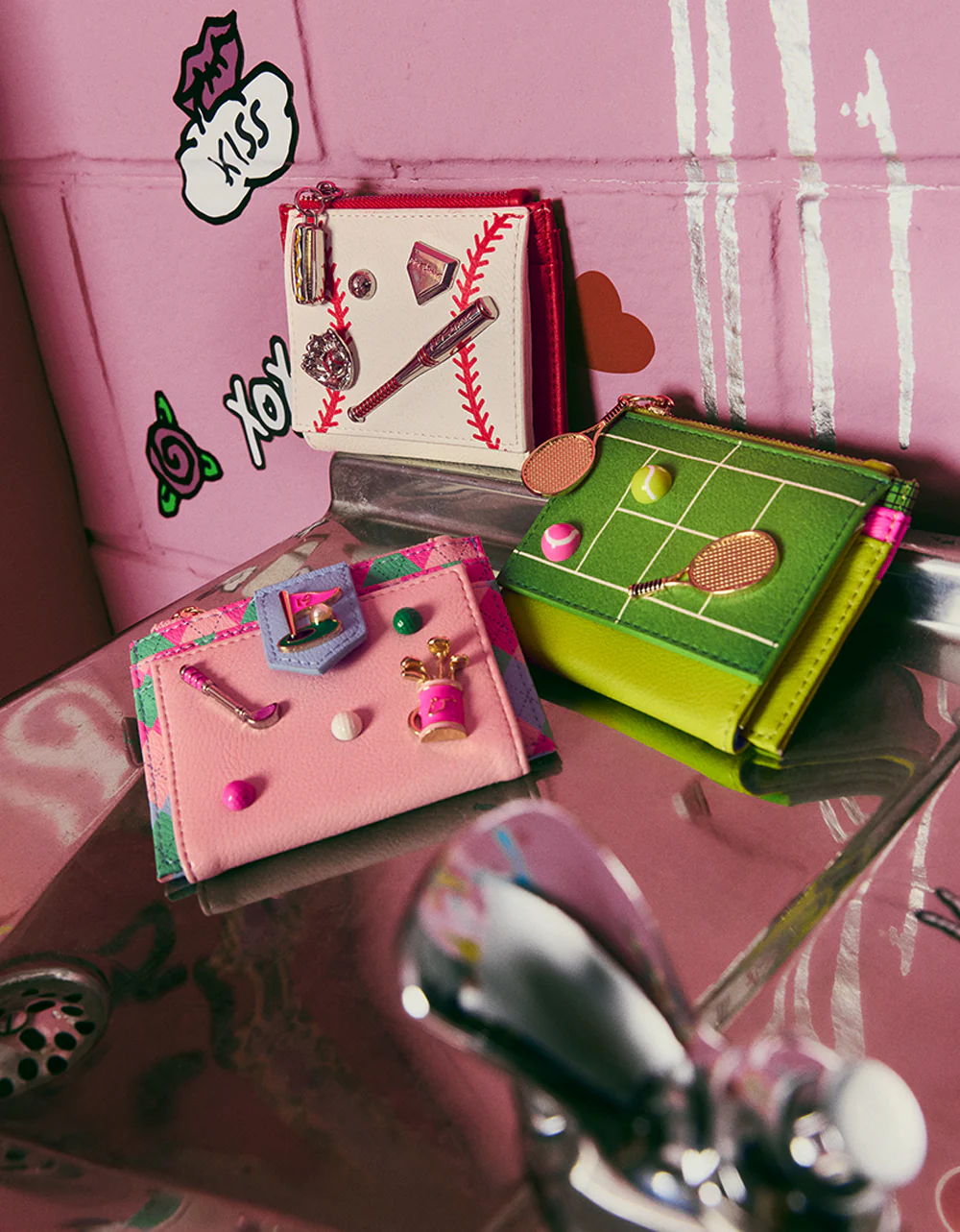 PLAYING THE FIELD WALLET CREAM - Image 9