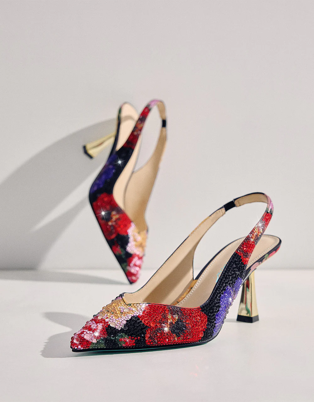 CLARK HEELS BLACK FLOWER MULTI - Image 2